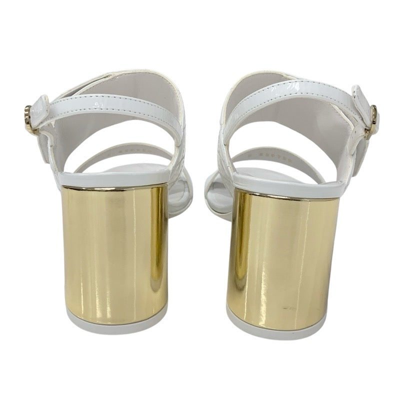 シャネル CHANEL サンダル 靴 シューズ パテント ホワイト ゴールド マトラッセ ココマーク ターンロック ストラップ