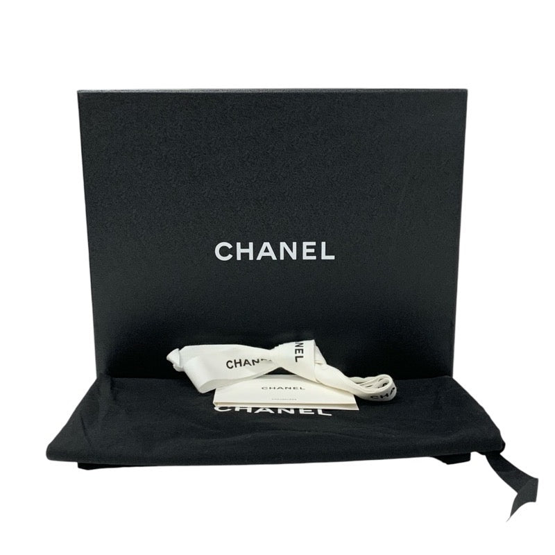 シャネル CHANEL サンダル 靴 シューズ パテント ホワイト ゴールド マトラッセ ココマーク ターンロック ストラップ