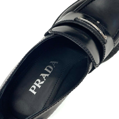 プラダ PRADA チョコレート ローファー 革靴 靴 シューズ レザー ブラック 黒 トライアングルロゴ