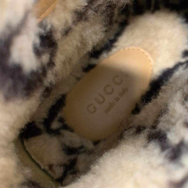 グッチ GUCCI ブーツ ショートブーツ 靴 シューズ ムートン ブラウン GGシグネチャー ボア 未使用