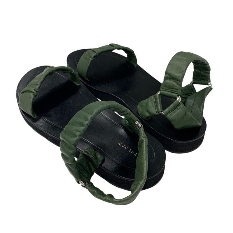 ザロウ The Row EGON サンダル 靴 シューズ レザー グリーン ストラップ フラットサンダル