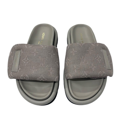 ルイヴィトン LOUIS VUITTON プールピローライン モノグラム サンダル 靴 シューズ ジャカード レザー ベージュ 未使用 ロゴ フラット ミュール