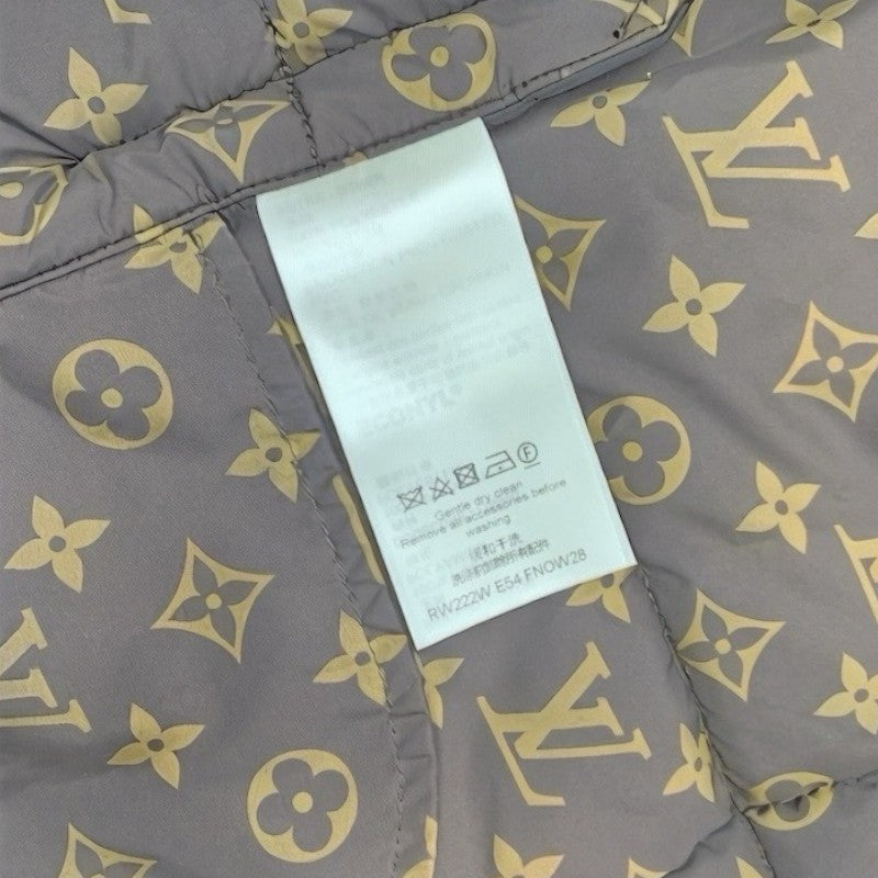 ルイヴィトン LOUIS VUITTON アウター ブラック スリーブレスピローパファーラップジャケット モノグラム ダウンベスト ベルト