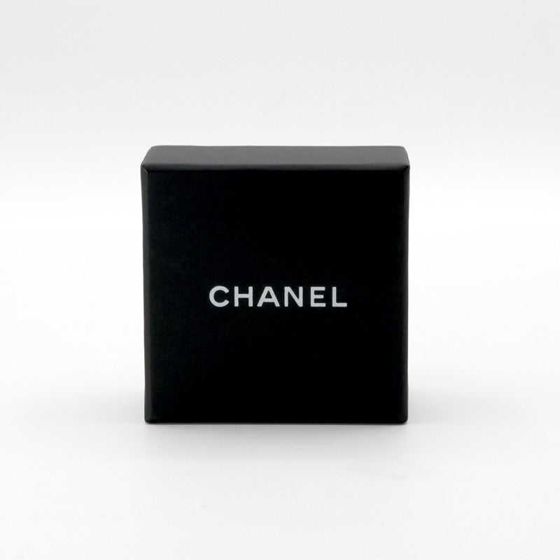 シャネル CHANEL ピアス イヤリング シルバー ゴールド ココマーク ハート クローバー ラインストーン