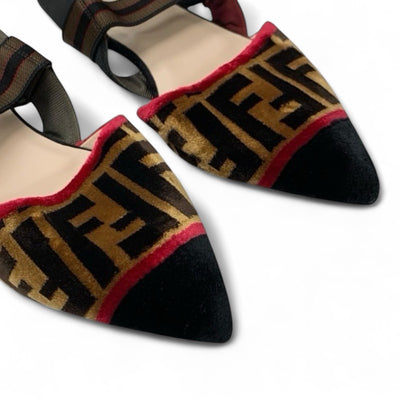 フェンディ FENDI コリブリ フラットシューズ 靴 シューズ ベロア ファブリック マルチカラー ロゴ ズッカ柄 ストラップ フラットパンプス