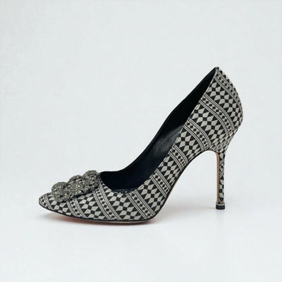 マノロブラニク MANOLO BLAHNIK ハンギシ パンプス 靴 シューズ ファブリック シルバー ブラック ビジュー パーティーシューズ