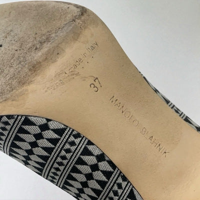 マノロブラニク MANOLO BLAHNIK ハンギシ パンプス 靴 シューズ ファブリック シルバー ブラック ビジュー パーティーシューズ