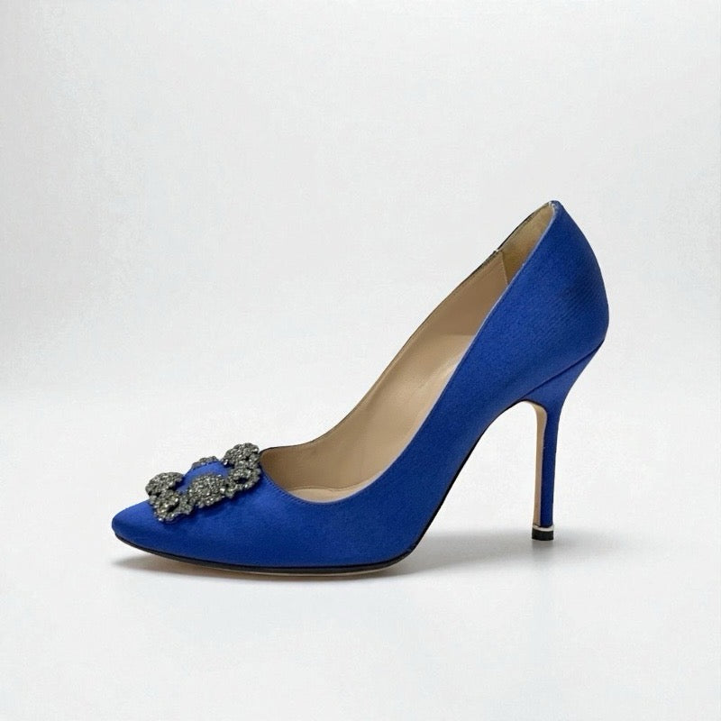 マノロブラニク MANOLO BLAHNIK ハンギシ パンプス 靴 シューズ サテン ブルー シルバー ビジュー パーティーシューズ