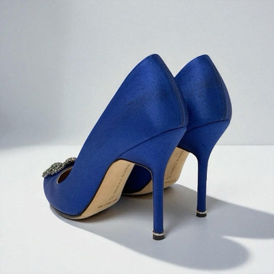 マノロブラニク MANOLO BLAHNIK ハンギシ パンプス 靴 シューズ サテン ブルー シルバー ビジュー パーティーシューズ