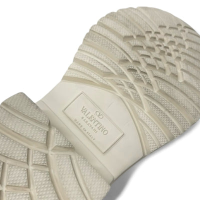 ヴァレンティノ VALENTINO ブーツ ショートブーツ 靴 シューズ レザー アイボリー 白 ゴールド ワンスタッズ ミドル ロゴ