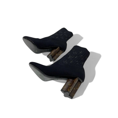 ルイヴィトン LOUIS VUITTON シルエットライン モノグラム ブーツ ショートブーツ 靴 シューズ ファブリック レザー ブラック ブラウン ニット アンクルブーツ ソックスブーツ