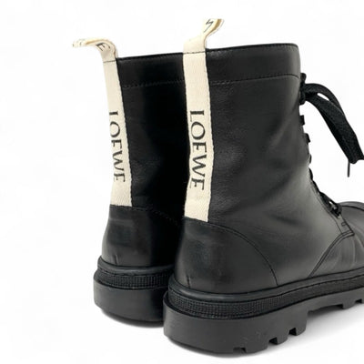 ロエベ LOEWE ブーツ ショートブーツ 靴 シューズ レザー ブラック 黒 ロゴ レースアップ コンバットブーツ