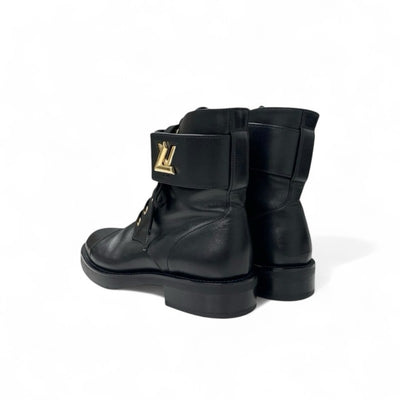 ルイヴィトン LOUIS VUITTON ワンダーランドライン ブーツ ショートブーツ 靴 シューズ レザー ブラック 黒 ゴールド アンクルブーツ レースアップ LV金具 ベルト