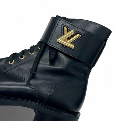 ルイヴィトン LOUIS VUITTON ワンダーランドライン ブーツ ショートブーツ 靴 シューズ レザー ブラック 黒 ゴールド アンクルブーツ レースアップ LV金具 ベルト