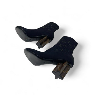 ルイヴィトン LOUIS VUITTON シルエットライン モノグラム ブーツ ショートブーツ 靴 シューズ ファブリック レザー ブラック ブラウン アンクルブーツ ニット ソックスブーツ