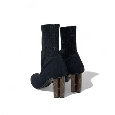 ルイヴィトン LOUIS VUITTON シルエットライン ブーツ ショートブーツ 靴 シューズ ファブリック レザー ブラック ブラウン 黒 アンクルブーツ ソックスブーツ ニット