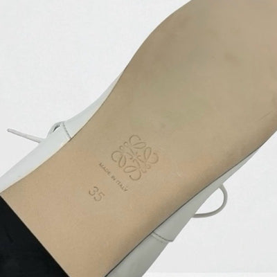 ロエベ LOEWE フラットシューズ 靴 シューズ パテント ホワイト 白 ゴールド 未使用 アナグラム ソフトダービー レースアップシューズ