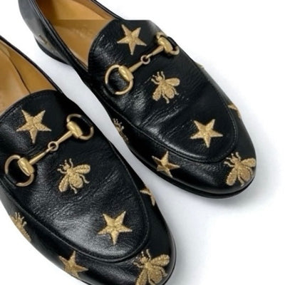 グッチ GUCCI ローファー 革靴 靴 シューズ レザー ブラック ゴールド 黒 ホースビット スター Bee 刺繍