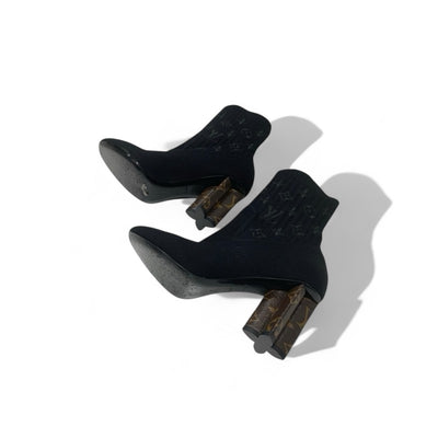 ルイヴィトン LOUIS VUITTON シルエットライン モノグラム ブーツ ショートブーツ 靴 シューズ ファブリック レザー ブラック ブラウン 黒 アンクルブーツ ソックスブーツ ニット