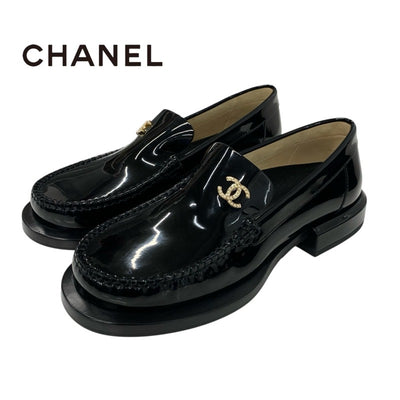 シャネル CHANEL ローファー 革靴 靴 シューズ パテント ブラック 黒 未使用 ココマーク パール