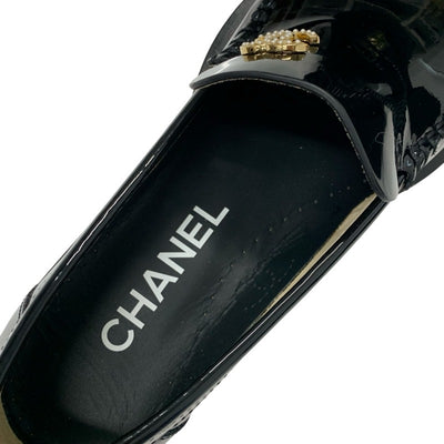 シャネル CHANEL ローファー 革靴 靴 シューズ パテント ブラック 黒 未使用 ココマーク パール