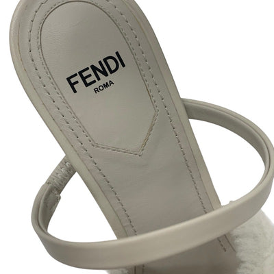 フェンディ FENDI ファースト サンダル 靴 シューズ レザー ムートン アイボリー ゴールド メタルヒール ミュール