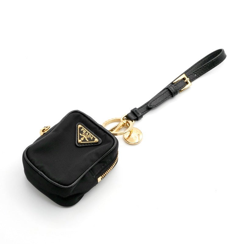 プラダ PRADA ミニポーチ ブラック ゴールド トライアングルロゴ Re-Edition 1978 Re-Nylon チャーム