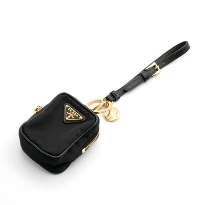 プラダ PRADA ミニポーチ ブラック ゴールド トライアングルロゴ Re-Edition 1978 Re-Nylon チャーム