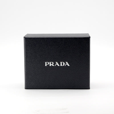 プラダ PRADA ミニポーチ ブラック ゴールド トライアングルロゴ Re-Edition 1978 Re-Nylon チャーム