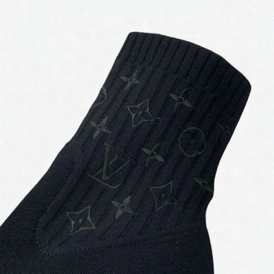 ルイヴィトン LOUIS VUITTON シルエットライン モノグラム ブーツ ショートブーツ 靴 シューズ ファブリック レザー ブラック ブラウン 黒 アンクルブーツ ソックスブーツ ニット