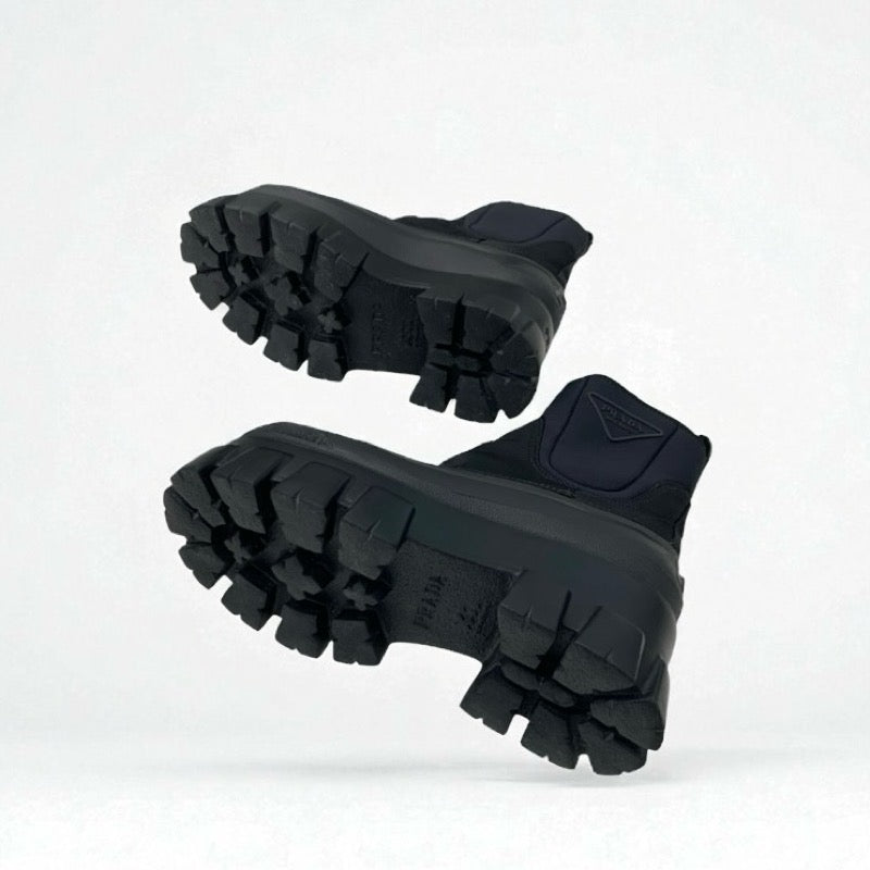 プラダ PRADA モノリス ブーツ ショートブーツ 靴 シューズ ナイロン ラバー ブラック Re-Nylon トライアングルロゴ