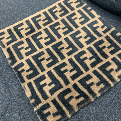 フェンディ FENDI アウター ブラック ブラウン ロゴ フリンジ ケープ ポンチョ