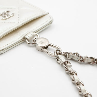 シャネル CHANEL カードケース カード入れ パスケース ホワイト シルバー 白 ココマーク マトラッセ ショルダーチェーン