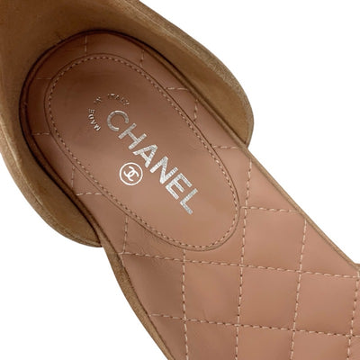 シャネル CHANEL パンプス 靴 シューズ スエード ピンクベージュ ブラック ココマーク ロゴ ストラップ フラット