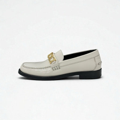 グッチ GUCCI ローファー 革靴 靴 シューズ レザー ベージュ ゴールド メタルロゴ