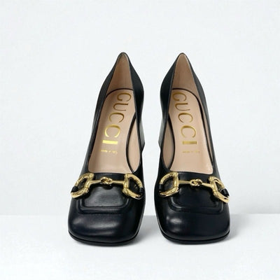 グッチ GUCCI パンプス 靴 シューズ レザー ブラック 黒 ゴールド ホースビット