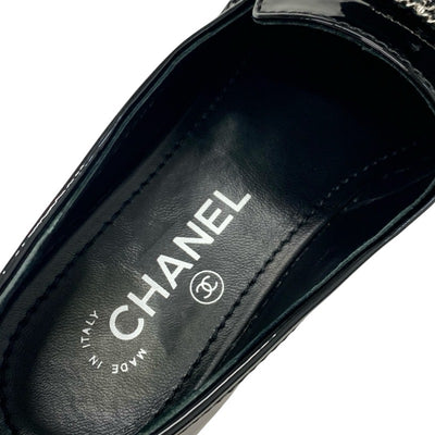 シャネル CHANEL ローファー 革靴 靴 シューズ パテント ブラック ホワイト シルバー ココマーク チェーン フラットシューズ