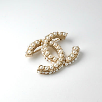 シャネル CHANEL ブローチ コサージュ ゴールド ホワイト ココマーク