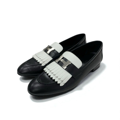 エルメス HERMES ロワイヤル ローファー 革靴 靴 シューズ レザー ブラック ホワイト 黒 H金具 フリンジ モカシン フラットシューズ