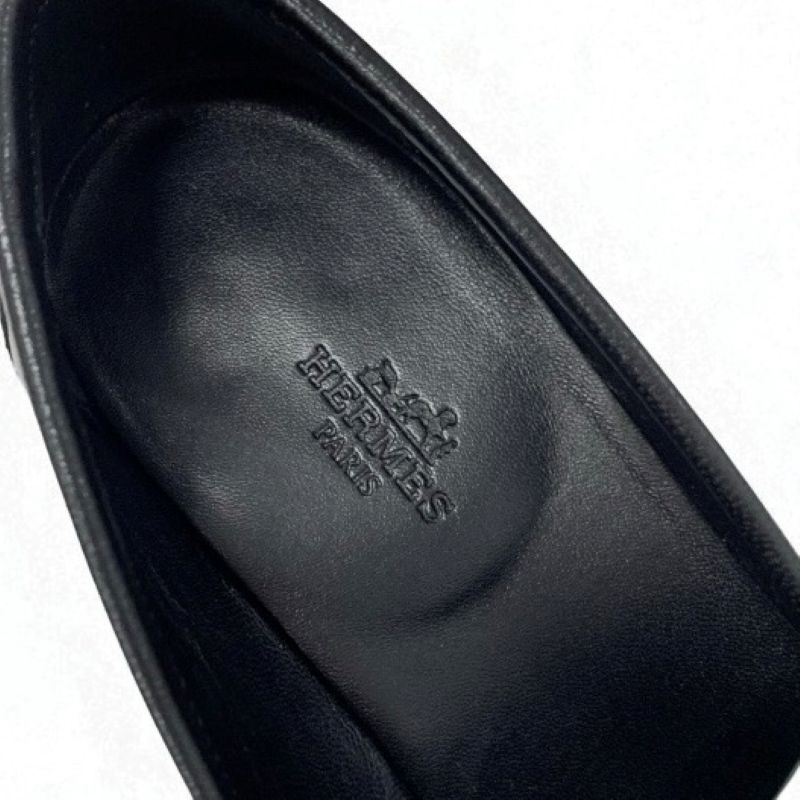 エルメス HERMES ロワイヤル ローファー 革靴 靴 シューズ レザー ブラック ホワイト 黒 H金具 フリンジ モカシン フラットシューズ
