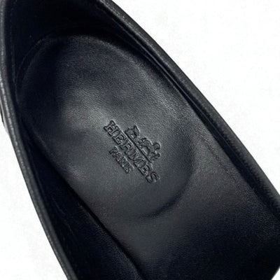 エルメス HERMES ロワイヤル ローファー 革靴 靴 シューズ レザー ブラック ホワイト 黒 H金具 フリンジ モカシン フラットシューズ