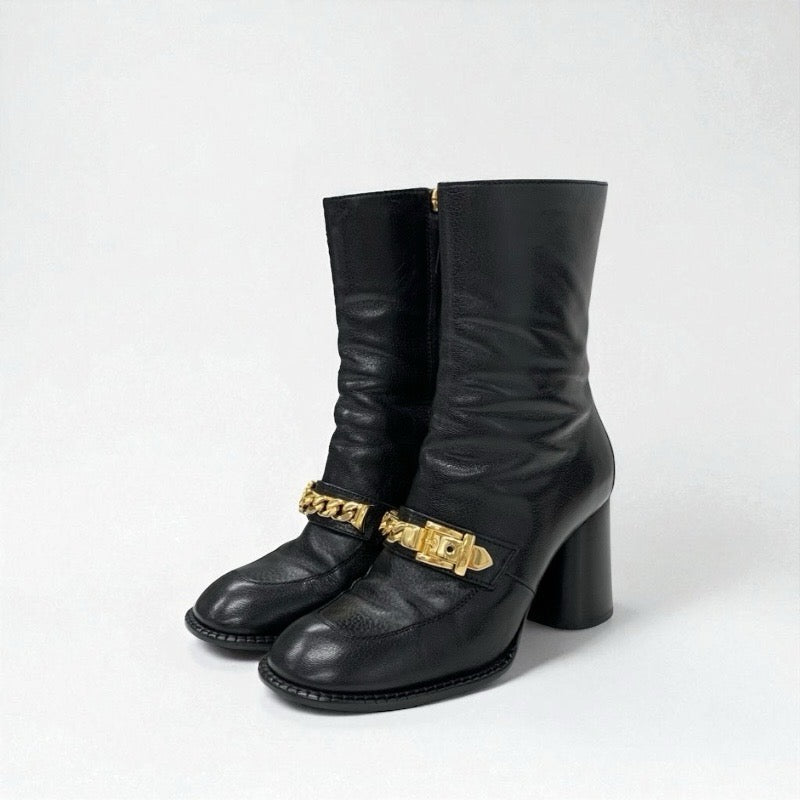 グッチ GUCCI ブーツ ショートブーツ 靴 シューズ レザー ブラック ゴールド チェーンベルト