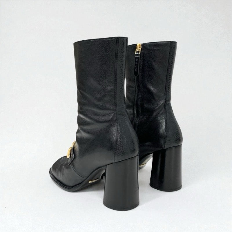 グッチ GUCCI ブーツ ショートブーツ 靴 シューズ レザー ブラック ゴールド チェーンベルト