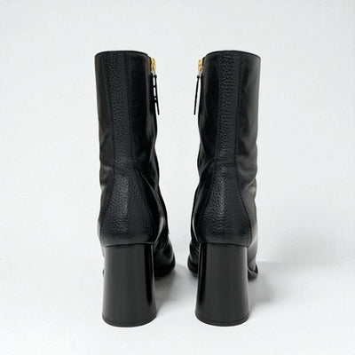 グッチ GUCCI ブーツ ショートブーツ 靴 シューズ レザー ブラック ゴールド チェーンベルト