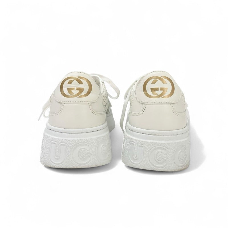 グッチ GUCCI スニーカー 靴 シューズ レザー ホワイト 白 GGエンボス インターロッキングG ロゴ