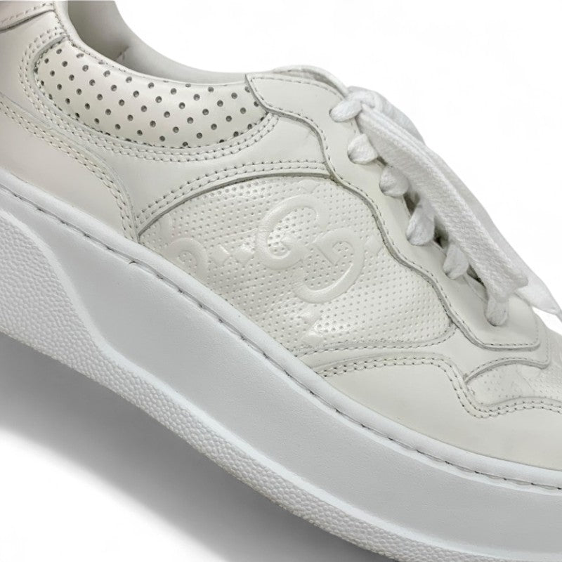 グッチ GUCCI スニーカー 靴 シューズ レザー ホワイト 白 GGエンボス インターロッキングG ロゴ