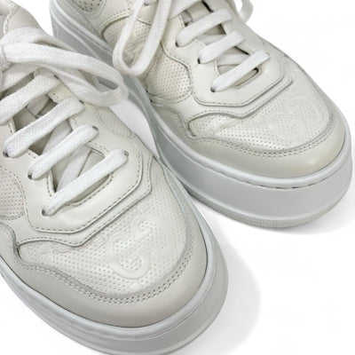 グッチ GUCCI スニーカー 靴 シューズ レザー ホワイト 白 GGエンボス インターロッキングG ロゴ