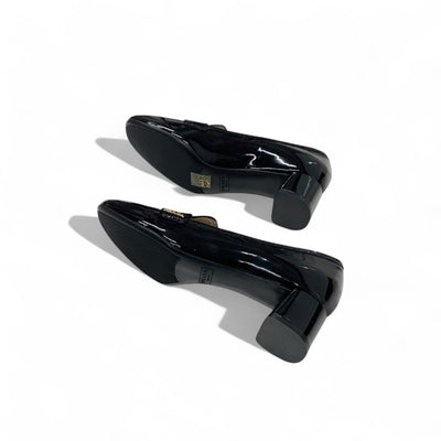 プラダ PRADA ローファー 革靴 靴 シューズ パテント ブラック 未使用 ロゴ