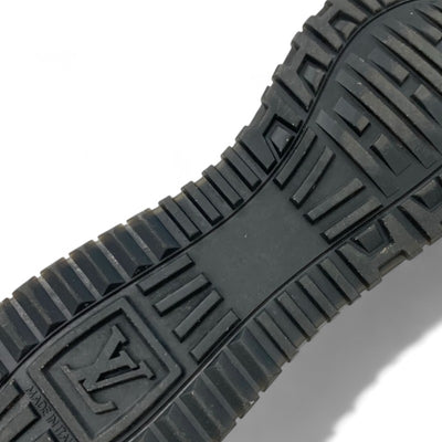 ルイヴィトン LOUIS VUITTON ランアウェイライン モノグラム スニーカー 靴 シューズ ファブリック レザー スエード ブラック ホワイト ロゴ インヒール