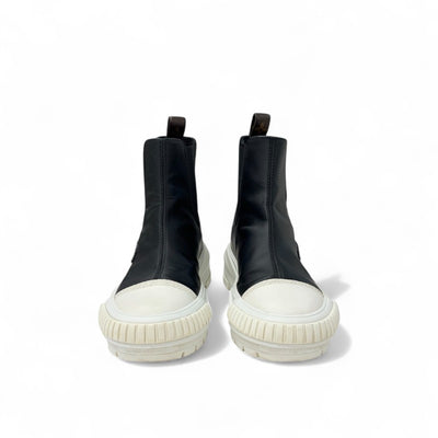 ルイヴィトン LOUIS VUITTON スクァッドライン モノグラム ブーツ ショートブーツ 靴 シューズ レザー ブラック ホワイト アンクルブーツ ロゴ サイドゴア ハイカットスニーカー